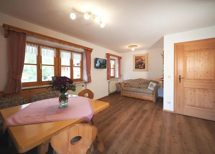 Appartamento Haus Hoelzl *